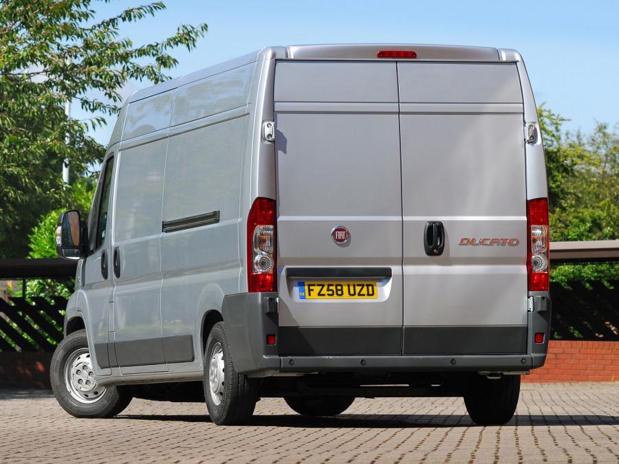  Fiat Ducato Van 2006 года  (UK) (фото 2 из 16)
